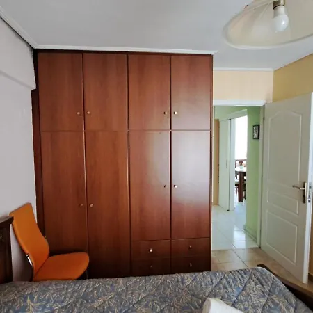 ספארטי Central Location! Spacious 2 Bdrm With Balcony מראה חיצוני תמונה