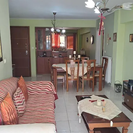 ספארטי Central Location! Spacious 2 Bdrm With Balcony מראה חיצוני תמונה