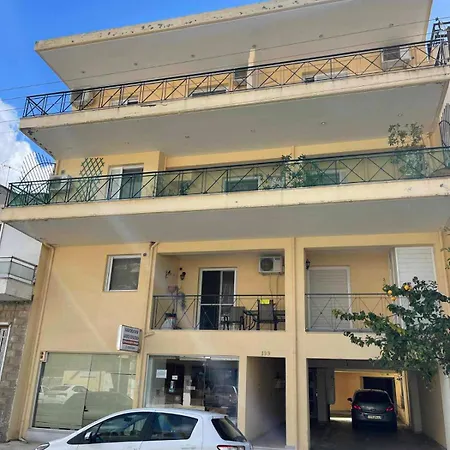 ספארטי Central Location! Spacious 2 Bdrm With Balcony מראה חיצוני תמונה