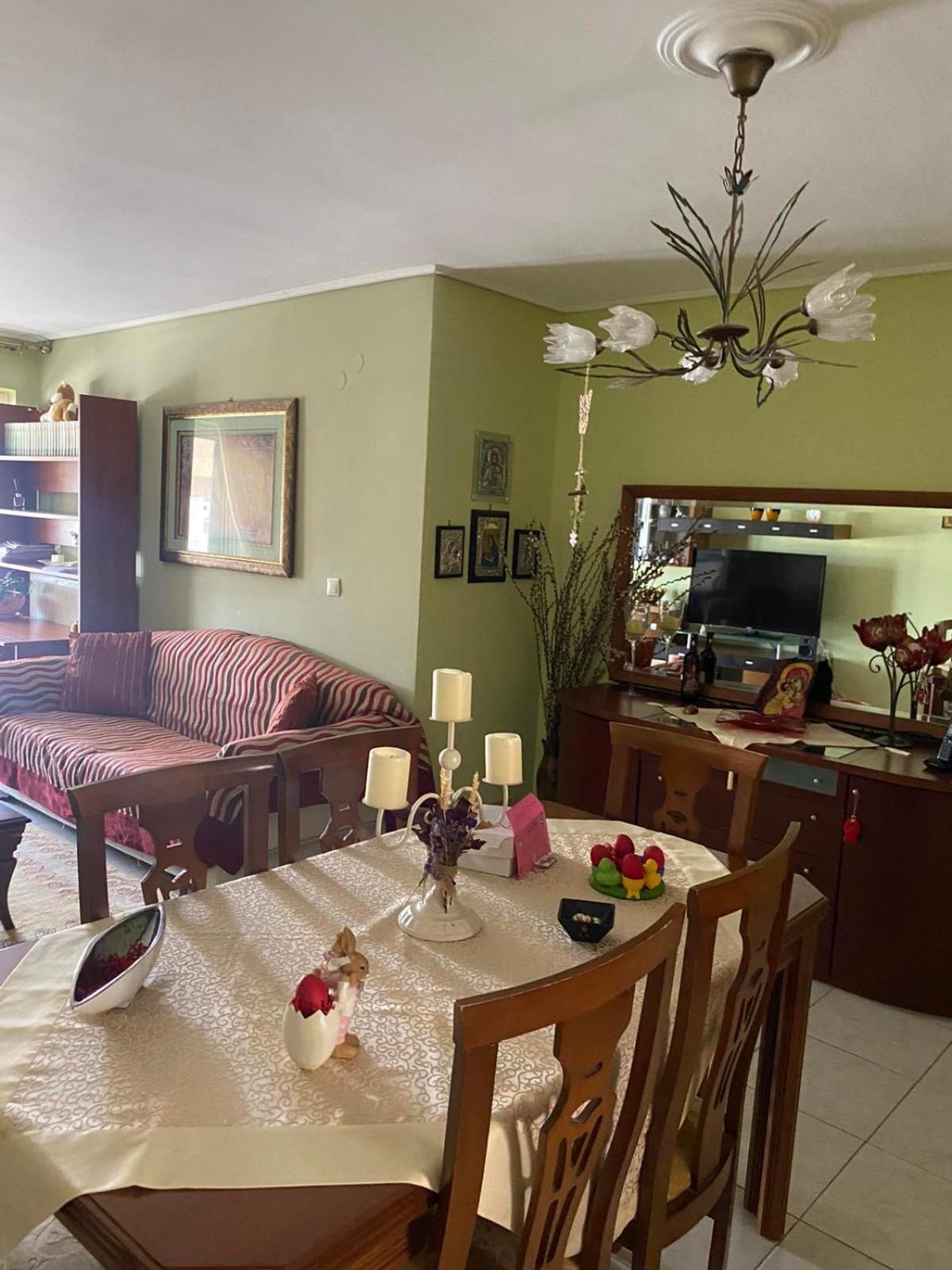 Location! Spacious 2 Bdrm With Balcony * Sparte